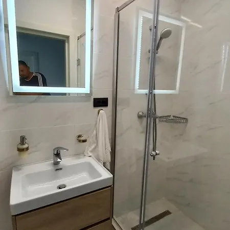 Promenada - Beachfront Mamaia Nord Appartement